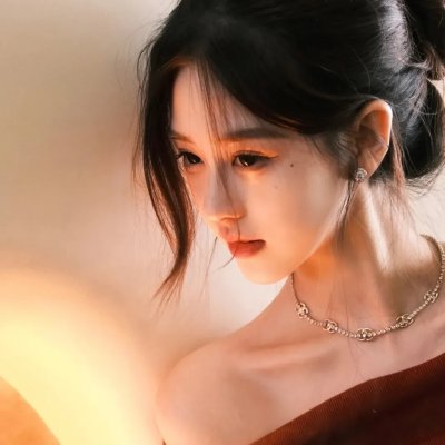 梦中的她